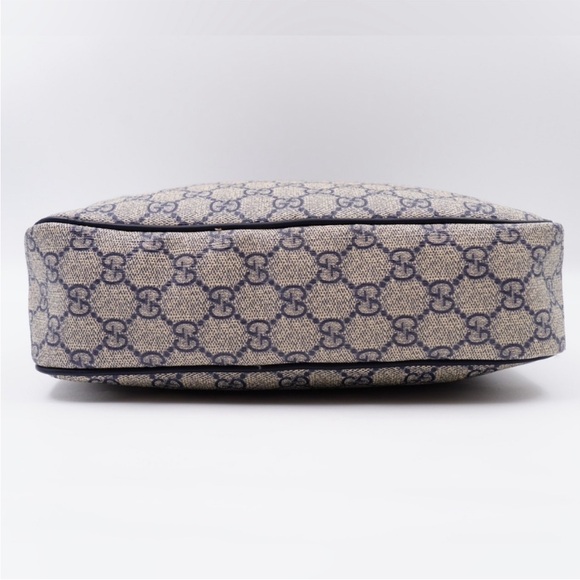 Gucci coated canvas messenger bag - Picture 10 of 13